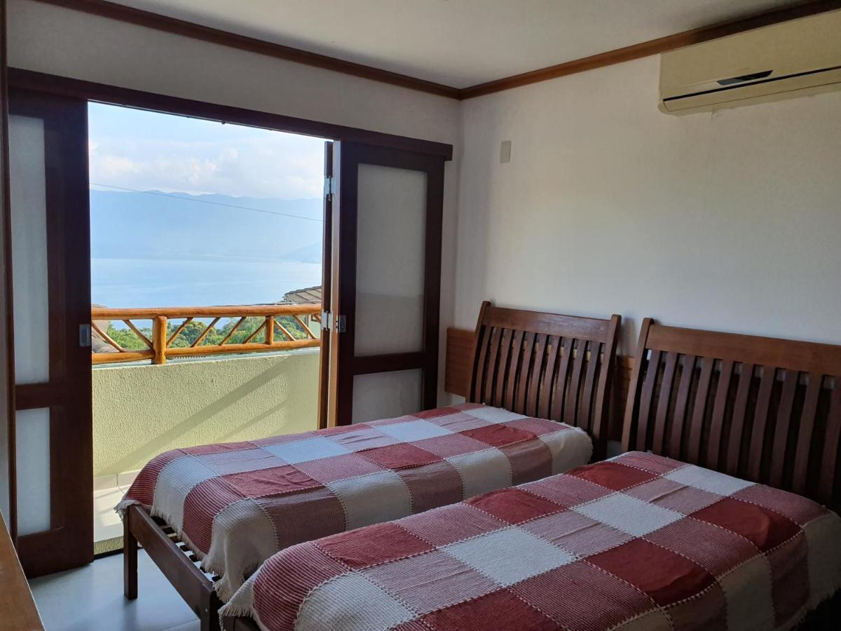 Bangalo Com Vista Para O Mar No Condominio Yacamim Ilhabela Praia Do Curral Exterior photo