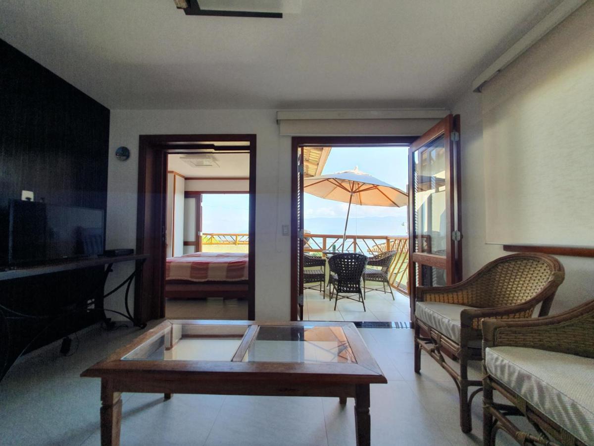 Bangalo Com Vista Para O Mar No Condominio Yacamim Ilhabela Praia Do Curral Exterior photo