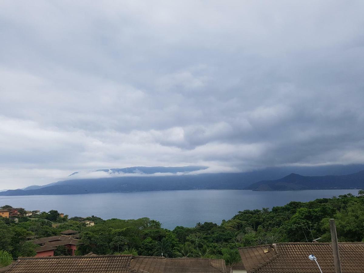 Bangalo Com Vista Para O Mar No Condominio Yacamim Ilhabela Praia Do Curral Exterior photo